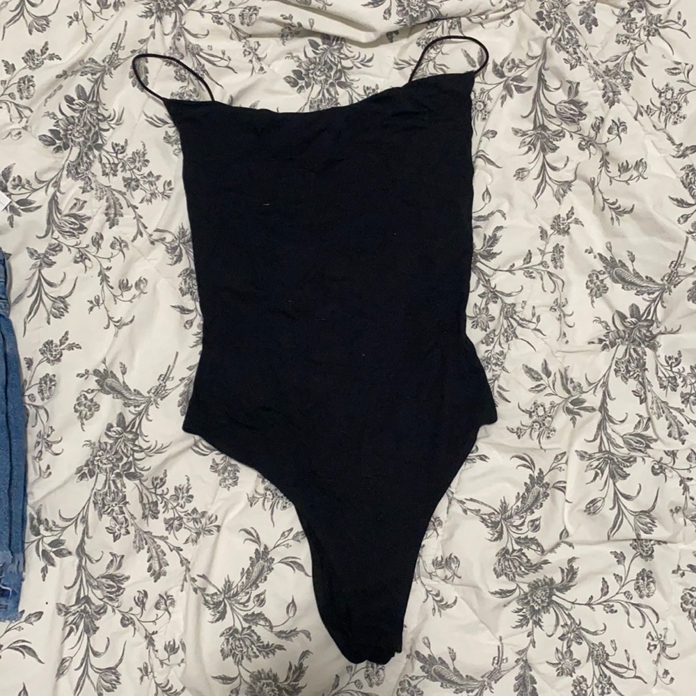 Black Forever 21 bodysuit size small